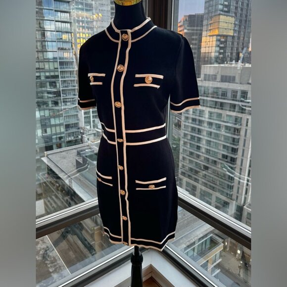 🆕KARL LAGERFELD🧿 NWT Classic Knit Dress with Embroidered Monogram, Black, Sz M - Picture 4 of 16